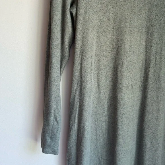 NWT American Eagle Mock Neck Lightweight Sweater Dress Green Size Small - Picture 2 of 6